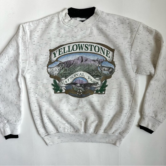 Vintage Tops - Prairie Mountain Vintage Yellowstone Sweatshirt USA M